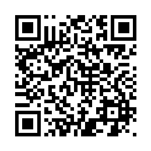 你甚至为她在媒体面前公开澄清和董玥的关系二维码生成