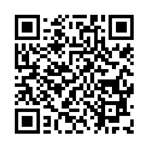 你让我接受我的母亲要跟他旧情复燃的事实二维码生成
