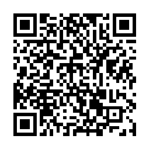 你说我要是把这唐大家的春宫图给她送去当礼物……二维码生成