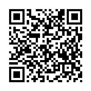 佩佩满头雾水回到了梦境控制局的任务中心二维码生成