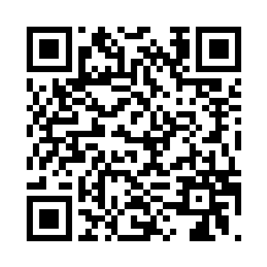 使得方源很容易的就促成了这笔买卖二维码生成