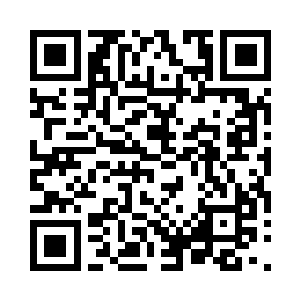 侍卫用自己的身体挡住了砍向草丛的刀剑二维码生成