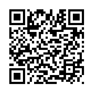 侍女们连忙手忙脚乱把扶苏抱过来二维码生成