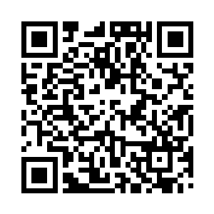 依旧背心短裤的娜塔莎有些出神的看着前方二维码生成