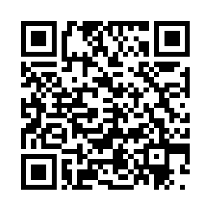 依次向着中州市之外停泊飞船的地方靠近而去二维码生成