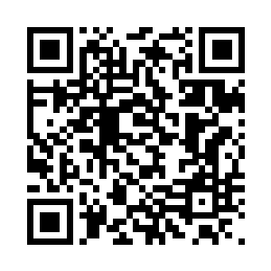 依稀可以看清楚眼前这座雄伟的皇城二维码生成