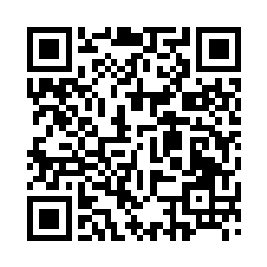 依稀可以看见有一群黑压压的影子缓缓而来二维码生成