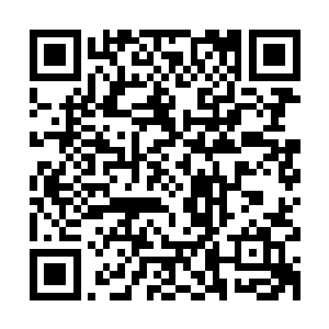 依靠其风趣的台词和精致的剧本赢得了大众和影评人的一致喜爱二维码生成