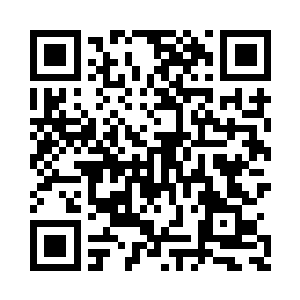 侯天亮也是把文件放置到自己的办公桌上面二维码生成