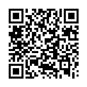 侯府的门前每天依然聚集着大批的百姓二维码生成