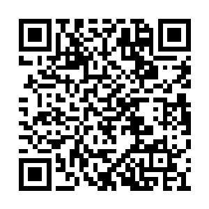 便发现一道如有实质的攻击正向着自己面门而来二维码生成