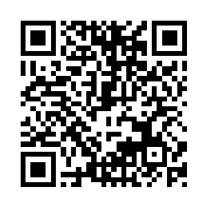 便开始小心擦拭着她身上沾染的血迹二维码生成