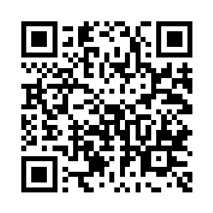 便立即被何赌王派来的车子带走了二维码生成