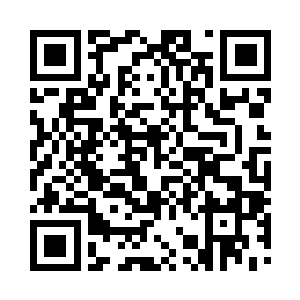 俩花骨朵般的小姑娘就成了最热心的保姆二维码生成