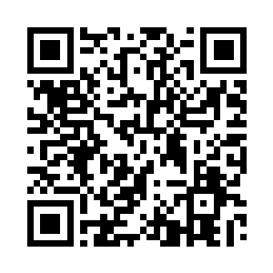 修长的手指轻轻在琴键上游移敲击着二维码生成