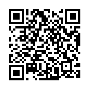 候诊的病人竟然出奇地排起了长龙二维码生成