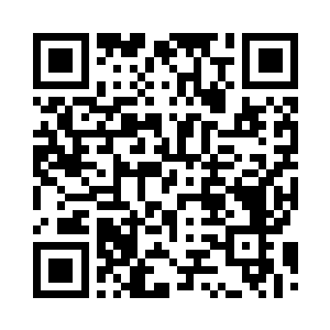 偏偏她还长了一张充满稚气的娃娃脸二维码生成