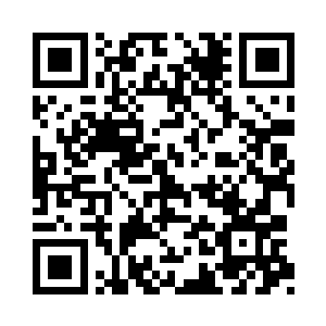 傀儡王的触手刺入两名至善上师的法相之内二维码生成