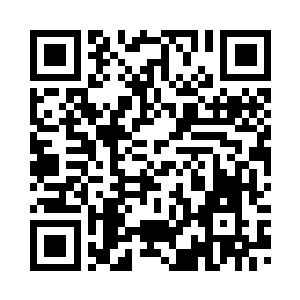 傻傻的站在长街上看着大路的尽头二维码生成