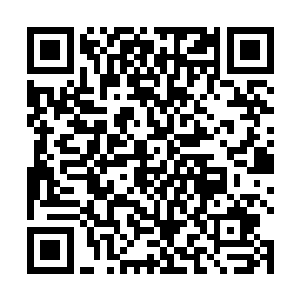 像往常一样夏云杰在同事们尤其是张小俊嫉妒的目光下二维码生成