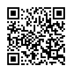 像是不认识这样的季风一样直直看着她二维码生成