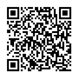 先是进门的时候被一个跟阎王爷拜把子的江湖骗子给喝到了二维码生成