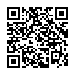 光线勾勒出他俊秀脸庞的侧面轮廓二维码生成
