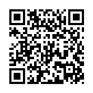 光芒中漂浮着无数玄奥古朴的金色字体二维码生成