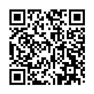 光芒在空中形成了一个可爱的妖精的模样二维码生成