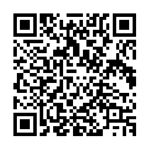 克里斯托弗・李和肖恩・康纳利的新闻前段时间曾被媒体热炒过二维码生成