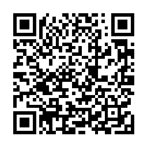 克里斯蒂亚诺・罗纳尔多回头一看荣光竟然自己带球向前二维码生成