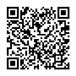 克里斯蒂安一直略显烦躁的思绪也不由沉淀了下来二维码生成