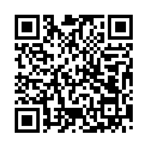 全家人依例都到了北苑用过晚饭散去后二维码生成