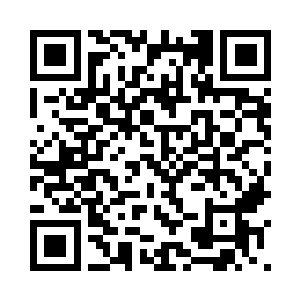 全身骨头上画了密密麻麻鲜红符印二维码生成