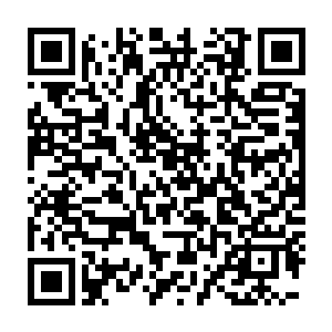 公孙如意那平坦的小腹和被黑sè内衣束缚的饱满熊部便露在空气里面二维码生成