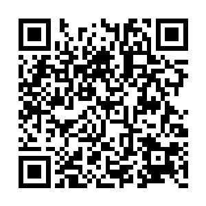 六人被暗渡陈仓的力量挪移到正前方三百丈之外二维码生成