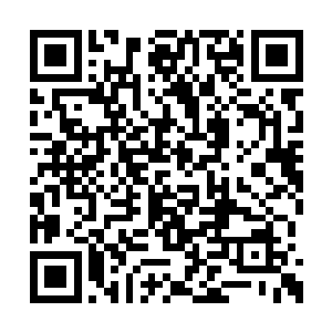 其中一个手下将手机拿到了西门剑心的跟前说道二维码生成