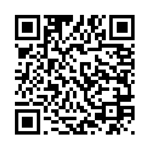 其中一个青年嘴角微微牵动了一下二维码生成