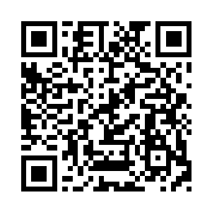 其中就包括了刚才离开的剑清风……只不过二维码生成