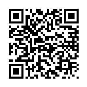 其他的人看到瘦猴子开始爬铁栅栏二维码生成