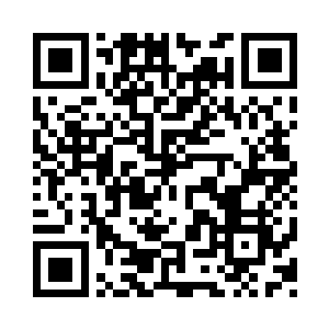 再一次兰斯忽略了红衣人身边的白衣男子二维码生成