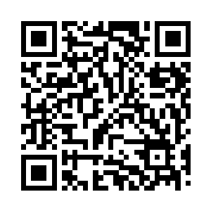 再加上她随身空间里随时都准备了各种符纸二维码生成