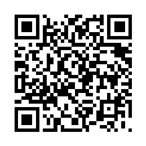 再加上对方居然还这么无耻的走过来二维码生成