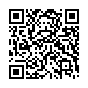再加上纸扇的材质本就经历过特殊的洗礼二维码生成
