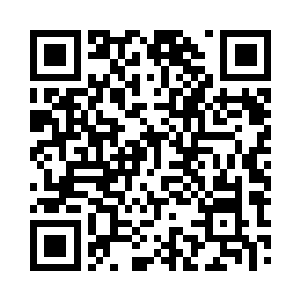 再加上黛芙妮好心的为他们提供场所疗伤二维码生成