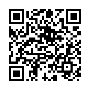 再或者此刻外面站着的可能根本就不是人二维码生成