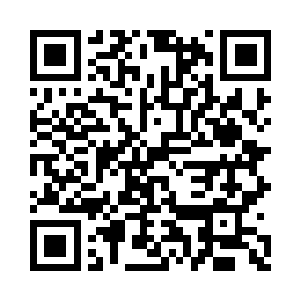 再次出现是距离白稀薄十数米之外的空地上二维码生成