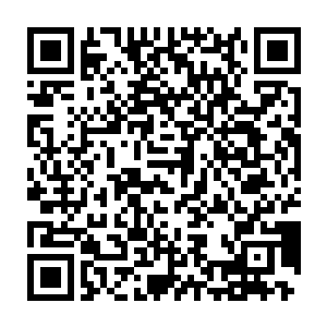 再没有初入汴梁时侯对这些看似无可撼动的庞然大物的提防畏惧心理了二维码生成