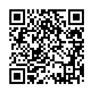 再看看旁边还凶神恶煞的等着自己的韩明晰二维码生成