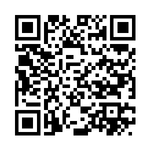 再看着站在愤怒等人身边的灰翼天使二维码生成